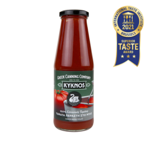Kyknos gemalen tomaten in fles, 700 gr
